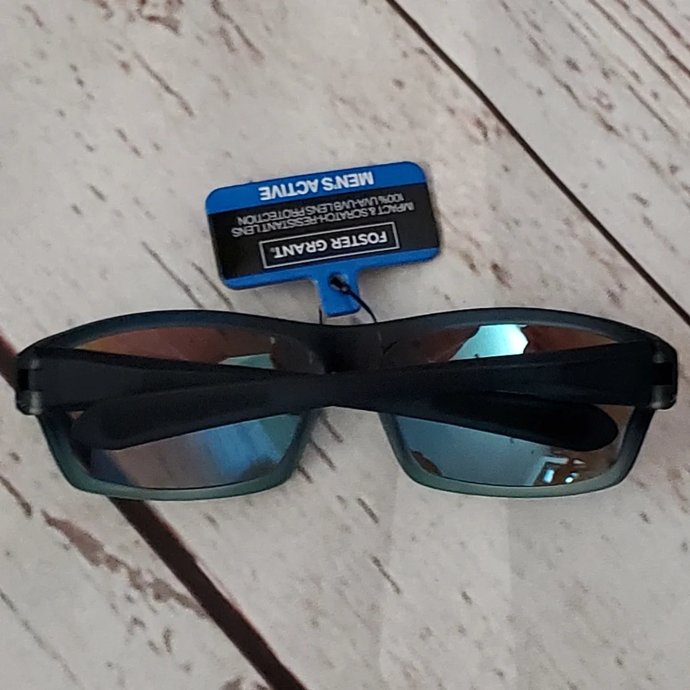 Foster Grant men's active plastic frame reflective lens sunglasses blue